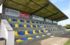 tribunes stade 2